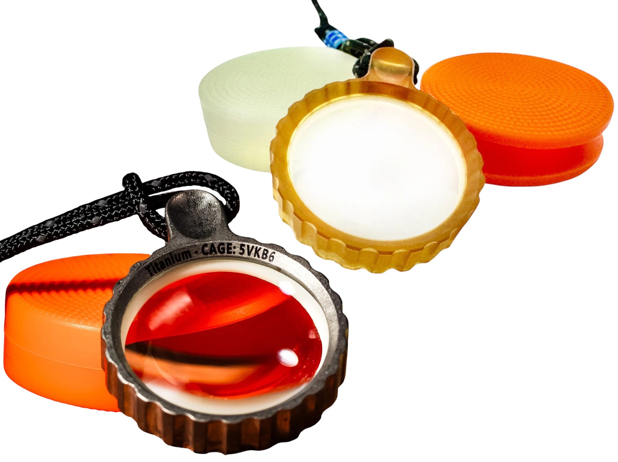 鏡 Sapphire Pocket Magnifier - Titan Zoom Magnifying Glass | Maratac