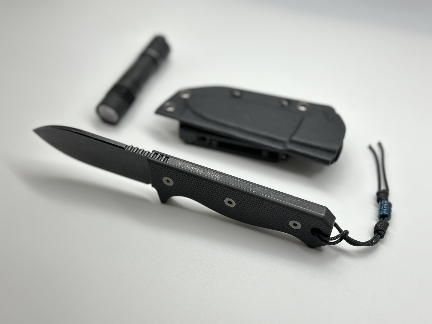 R4A - Ready 4 Action Knife / D2 Fixed Blade ( G10 Black Scales )