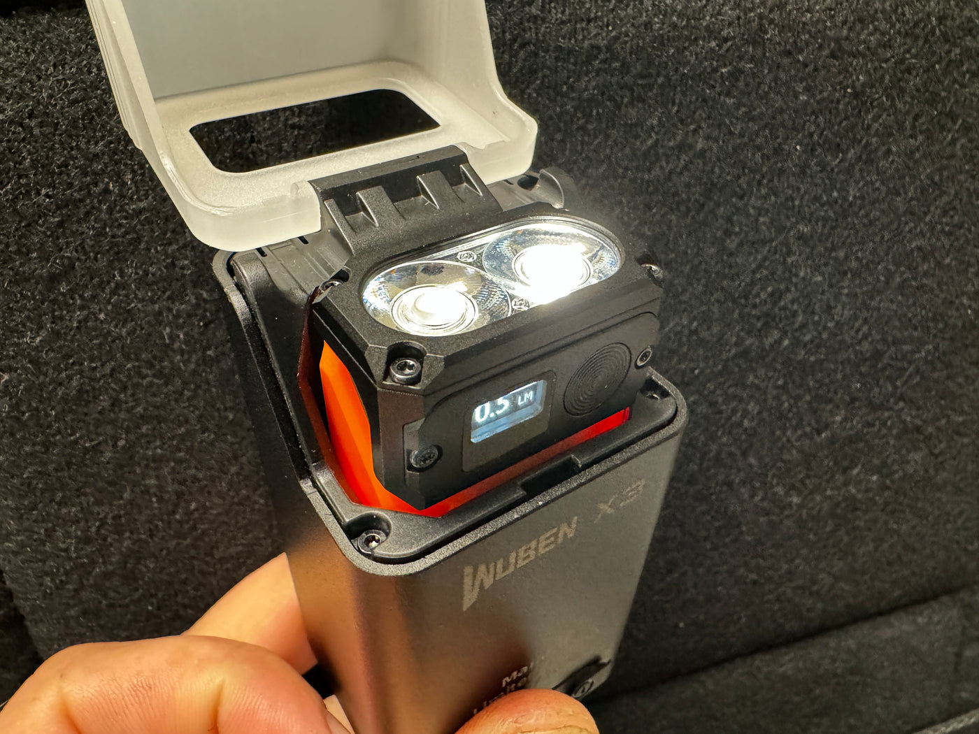 Wuben X3 Gen II - Beacon All-in-One Flashlight + ( Wireless ⚡️ Dock Included )