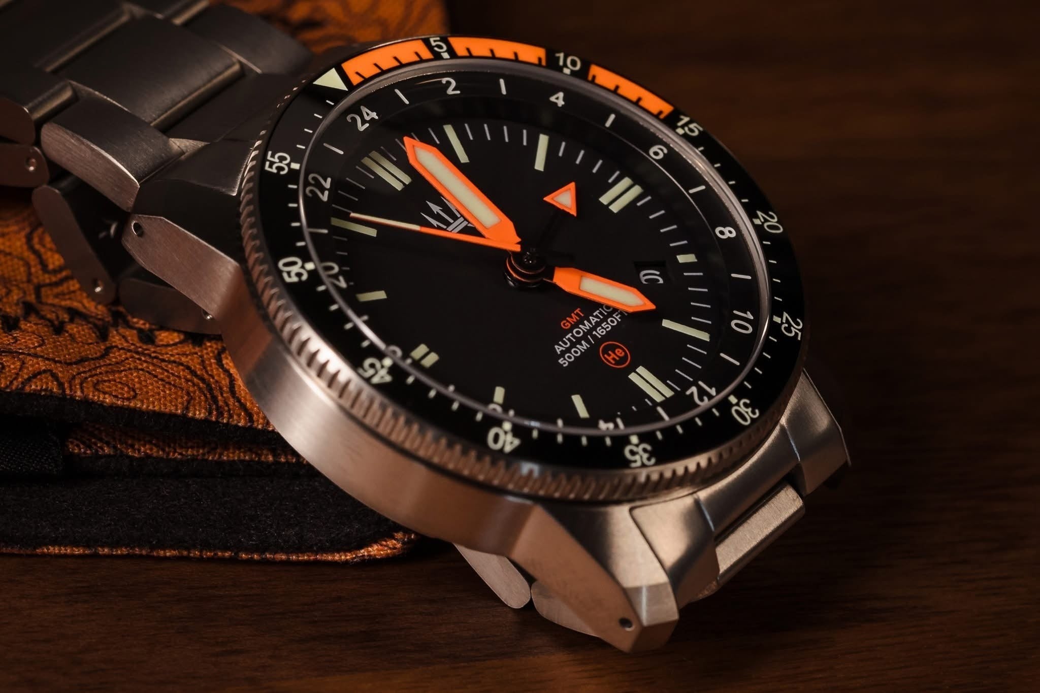 500M Alto Mare 42mm 9075 GMT - Titanium Automatic Watch - by Maratac®