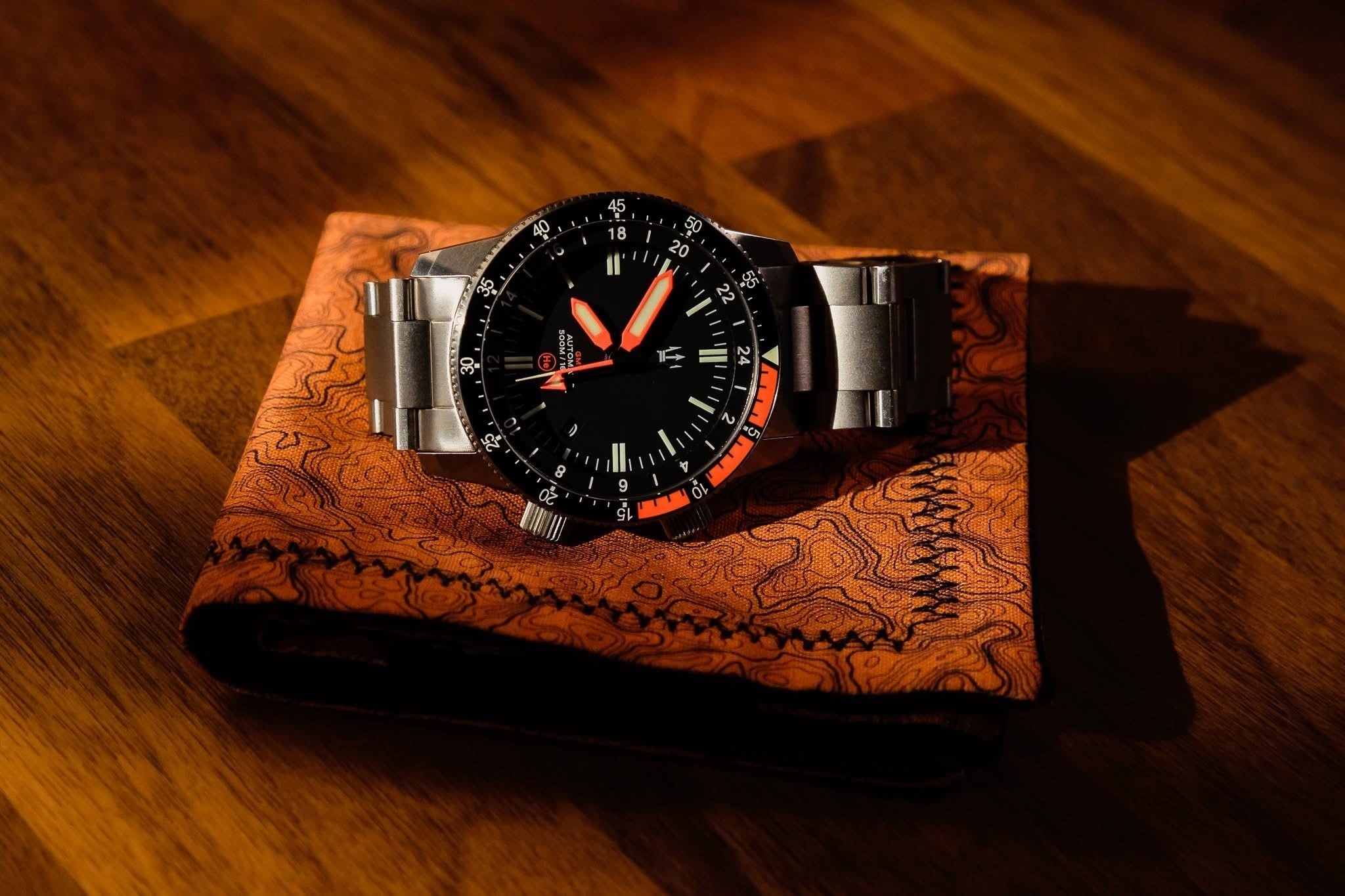 500M Alto Mare 42mm 9075 GMT - Titanium Automatic Watch - by Maratac®