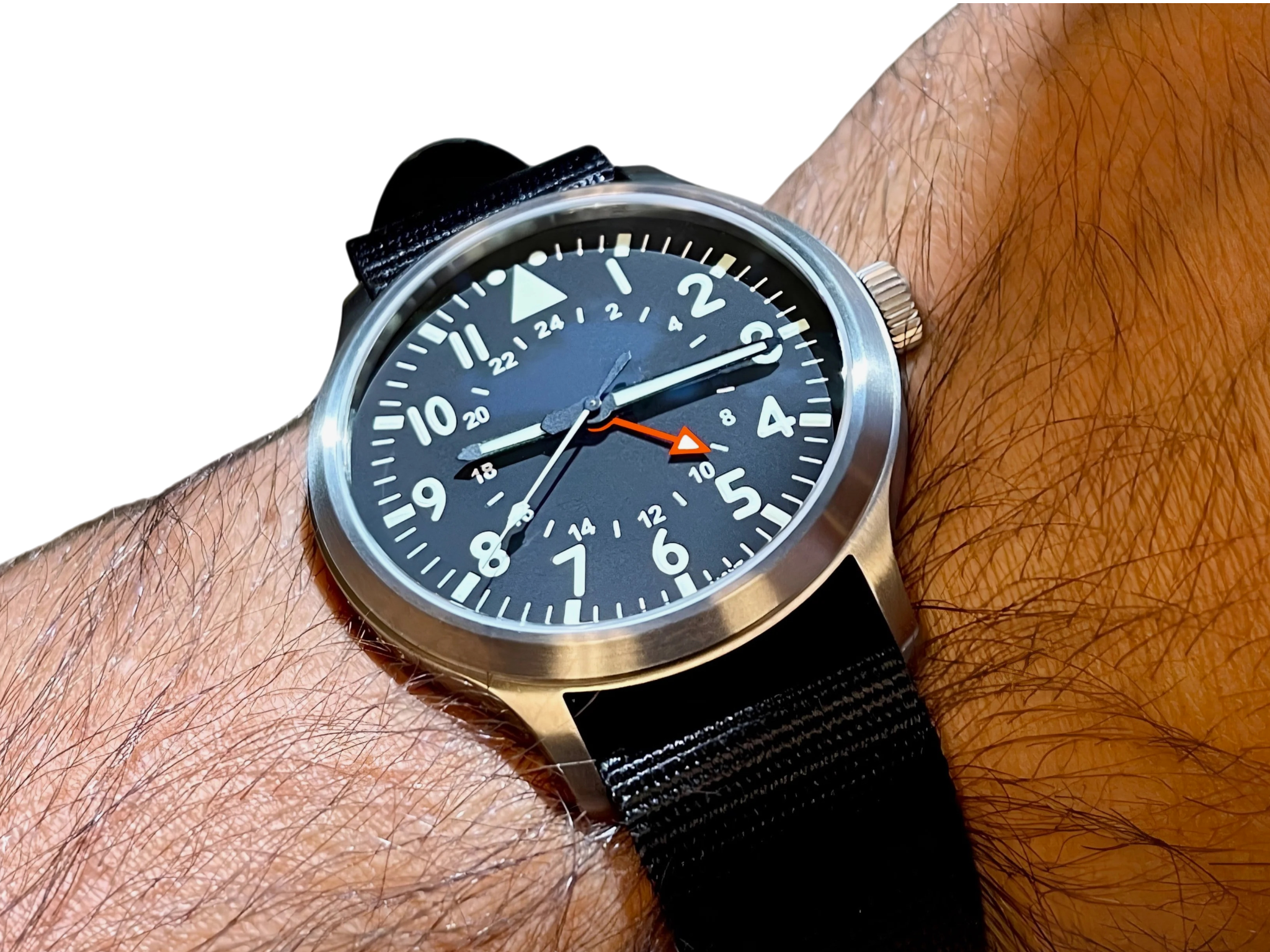 44mm Large Titanium GMT Watch by Maratac® < Plain Dial > - Gen 2 ( Coming Soon! )