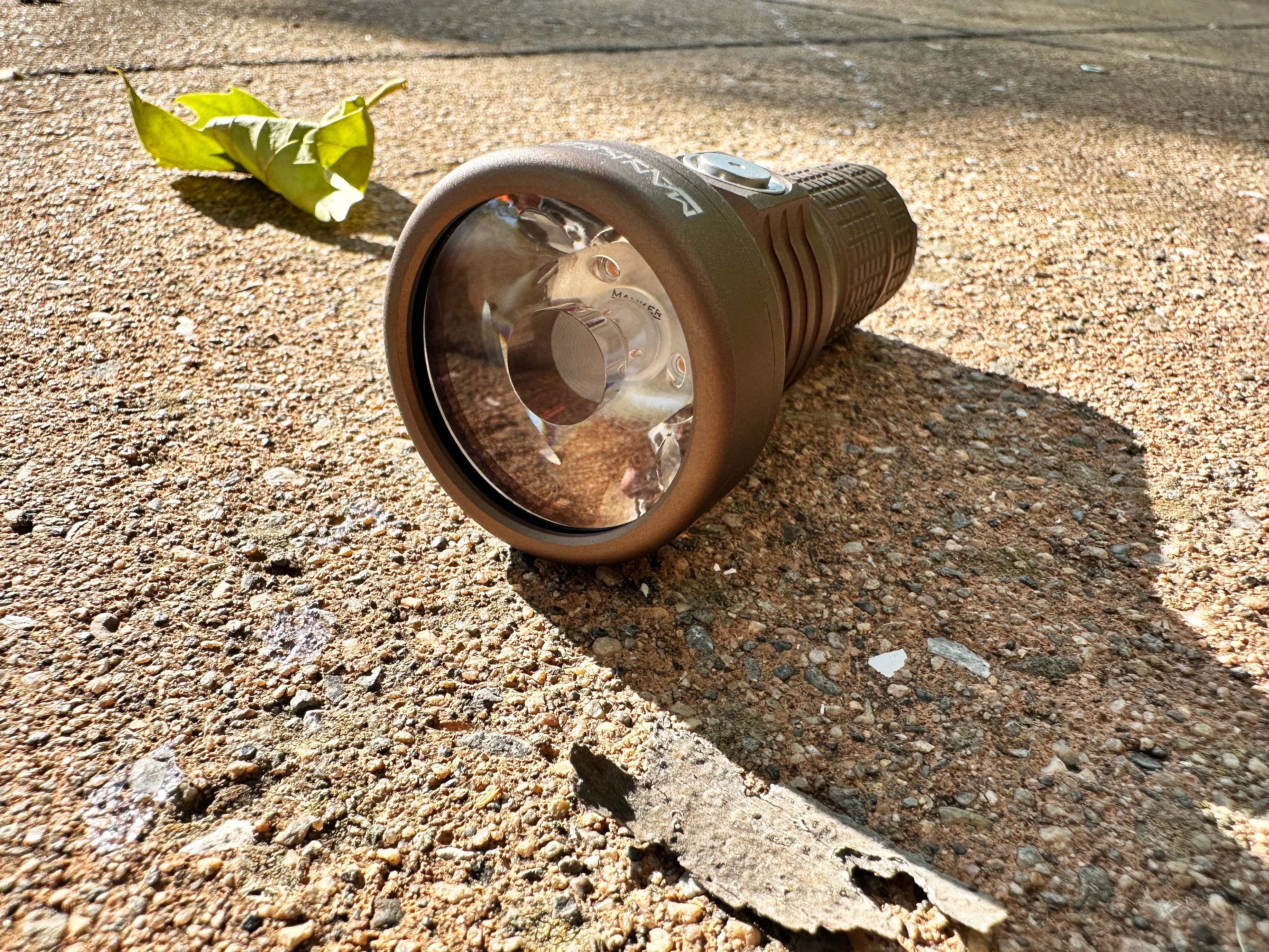 Wuben Lightok X2 EDC Flashlight 2500 Lumens – CountyComm