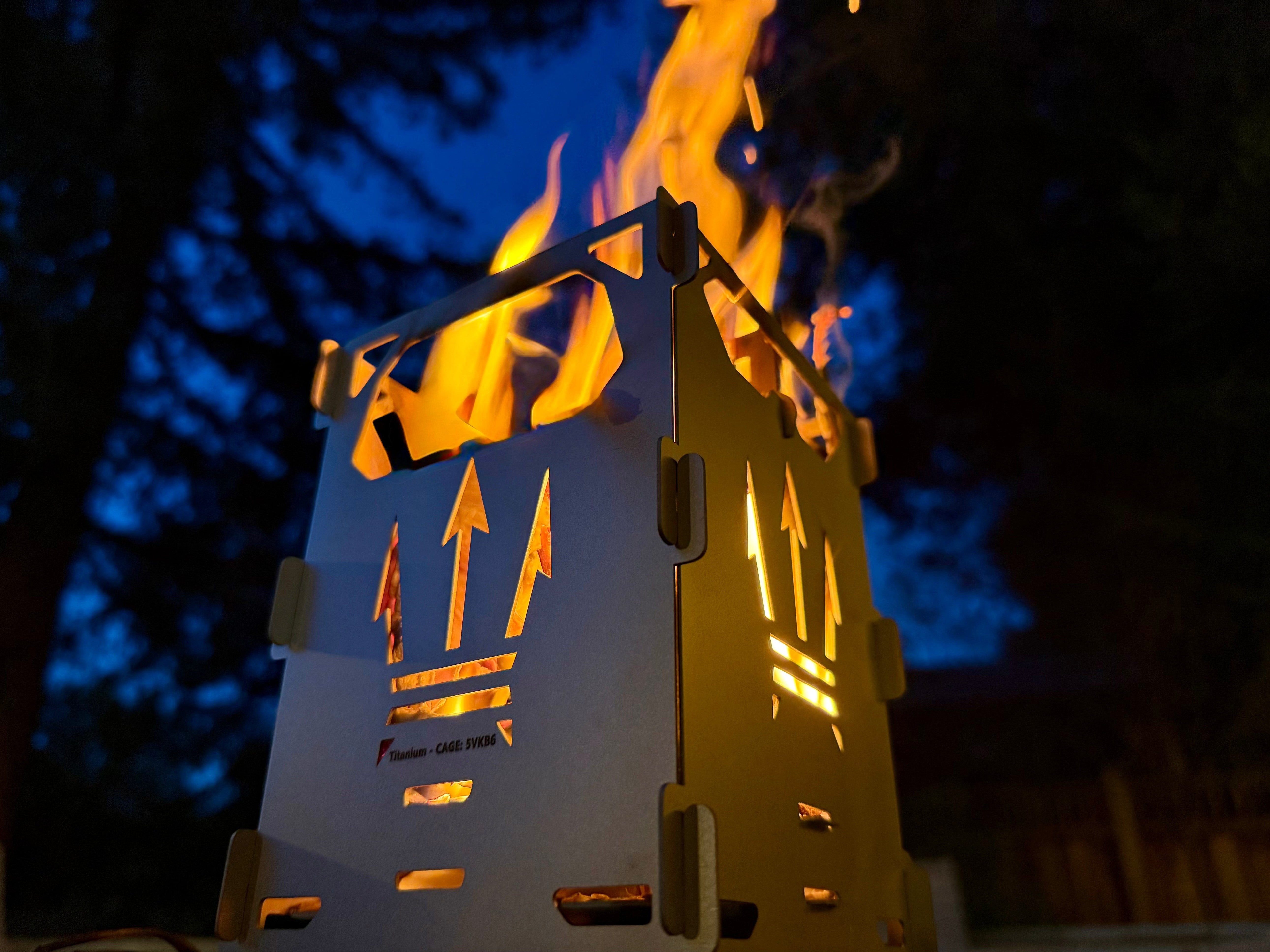 Ultra-Light Collapsible Titanium Pocket Stove by Maratac® – CountyComm