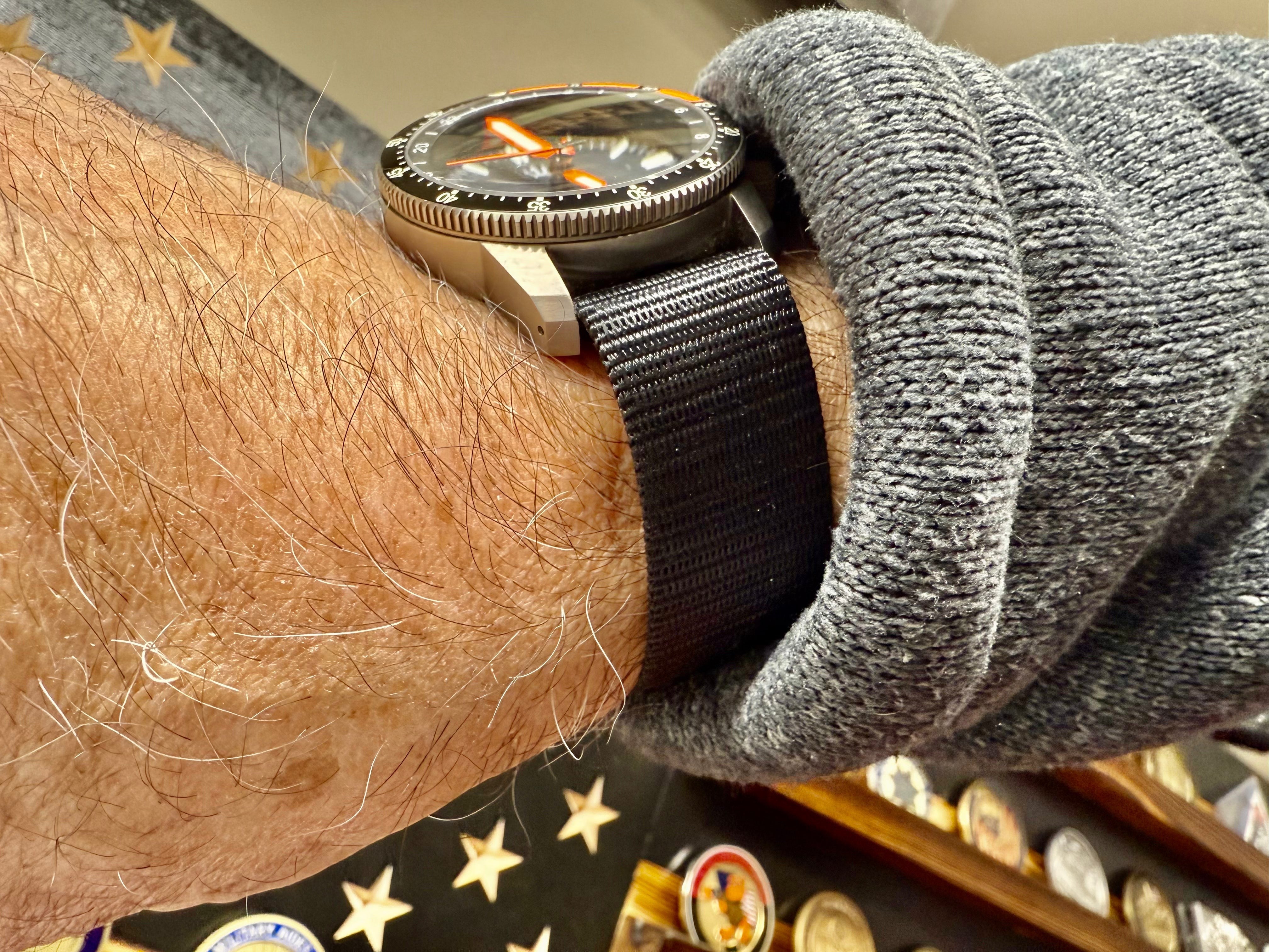 500M Alto Mare 42mm 9075 GMT - Titanium Automatic Watch - by Maratac®