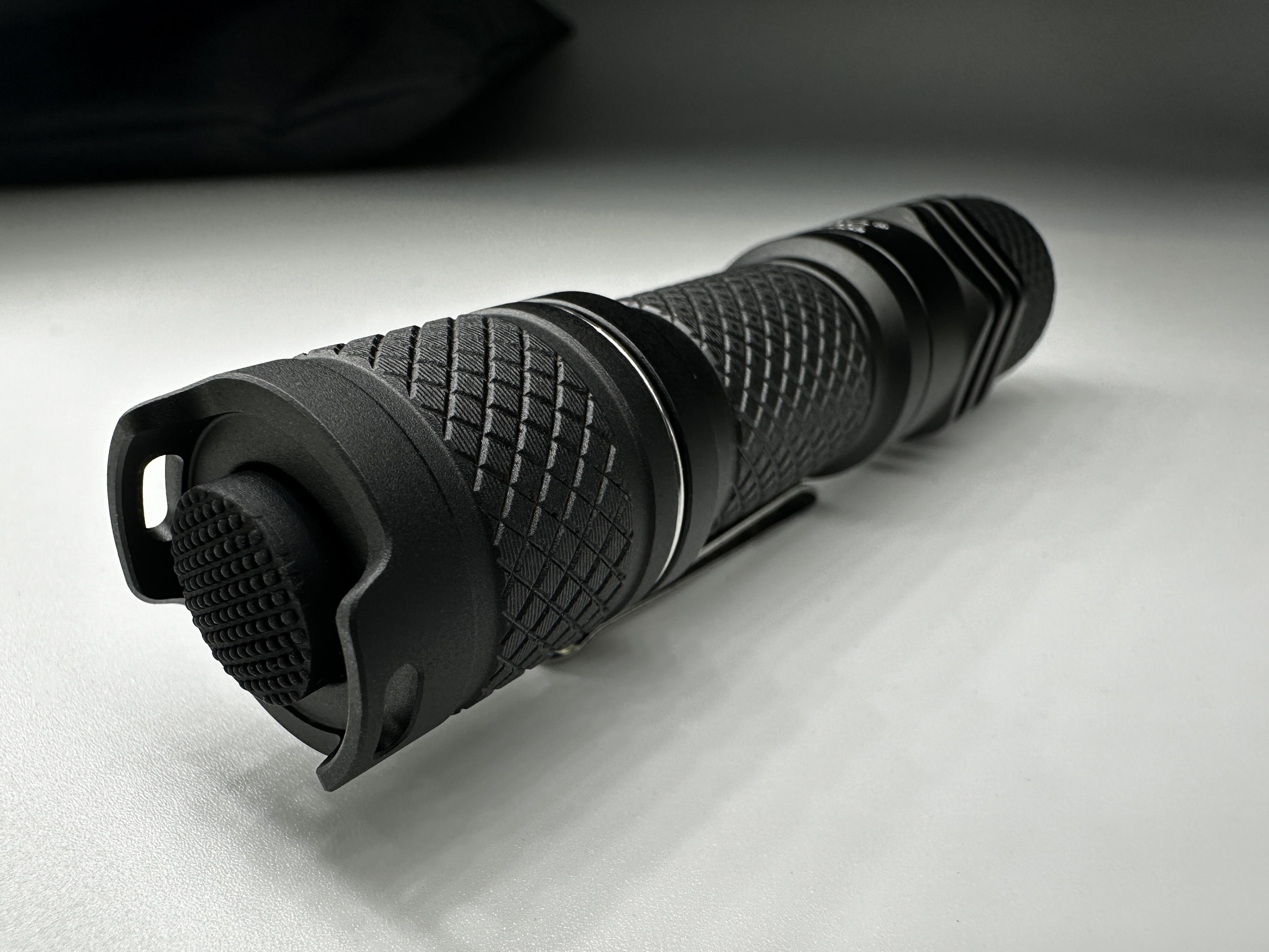Mini LEP Cosmos - Laser Flashlight 14500 by Maratac® - Matte Black Mini LEP Cosmos - Laser Flashlight 14500 by Maratac® - Matte Black