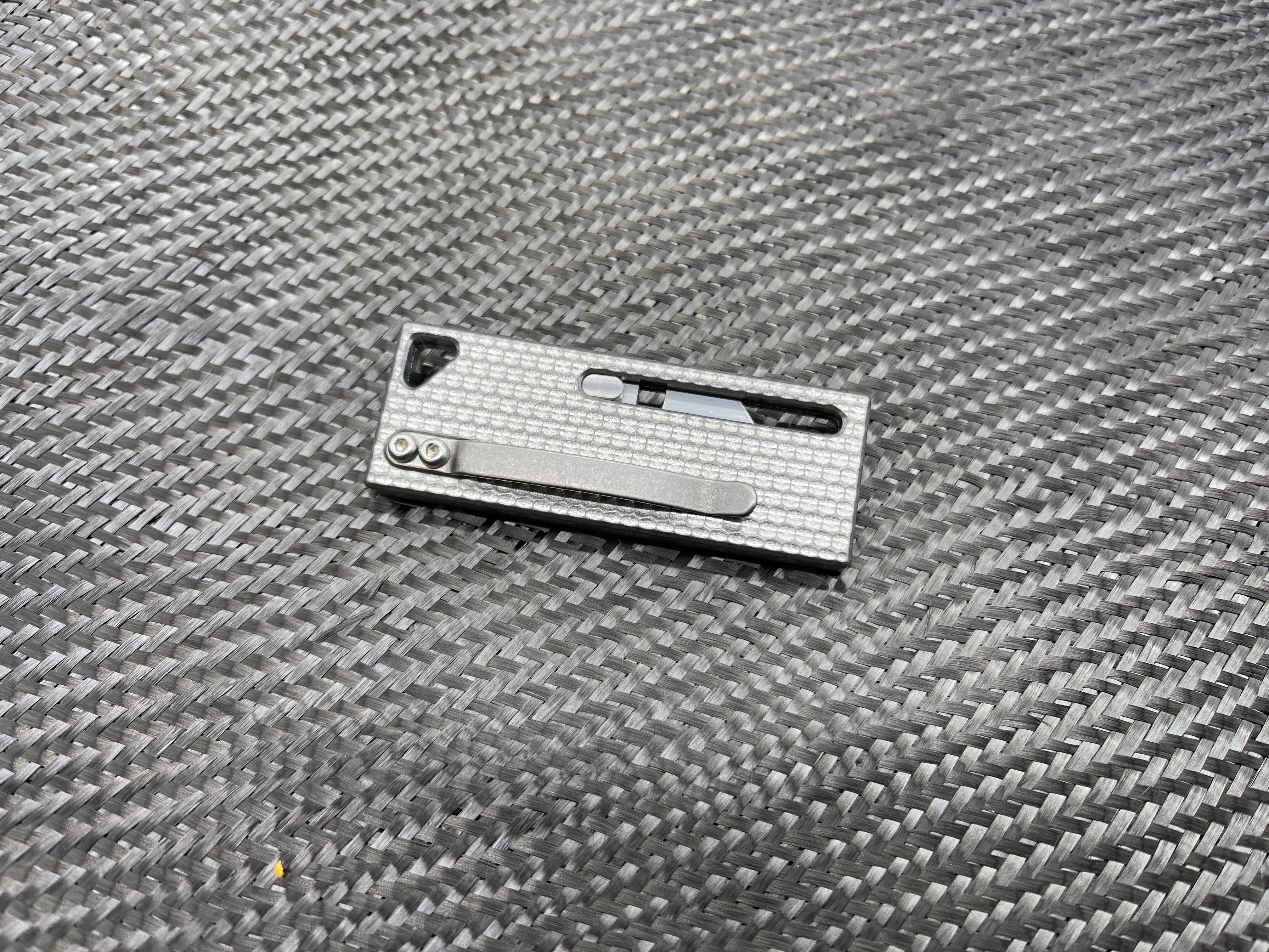 MaxMadCo Design - Titanium - Utility Blade Knife - Gen 2