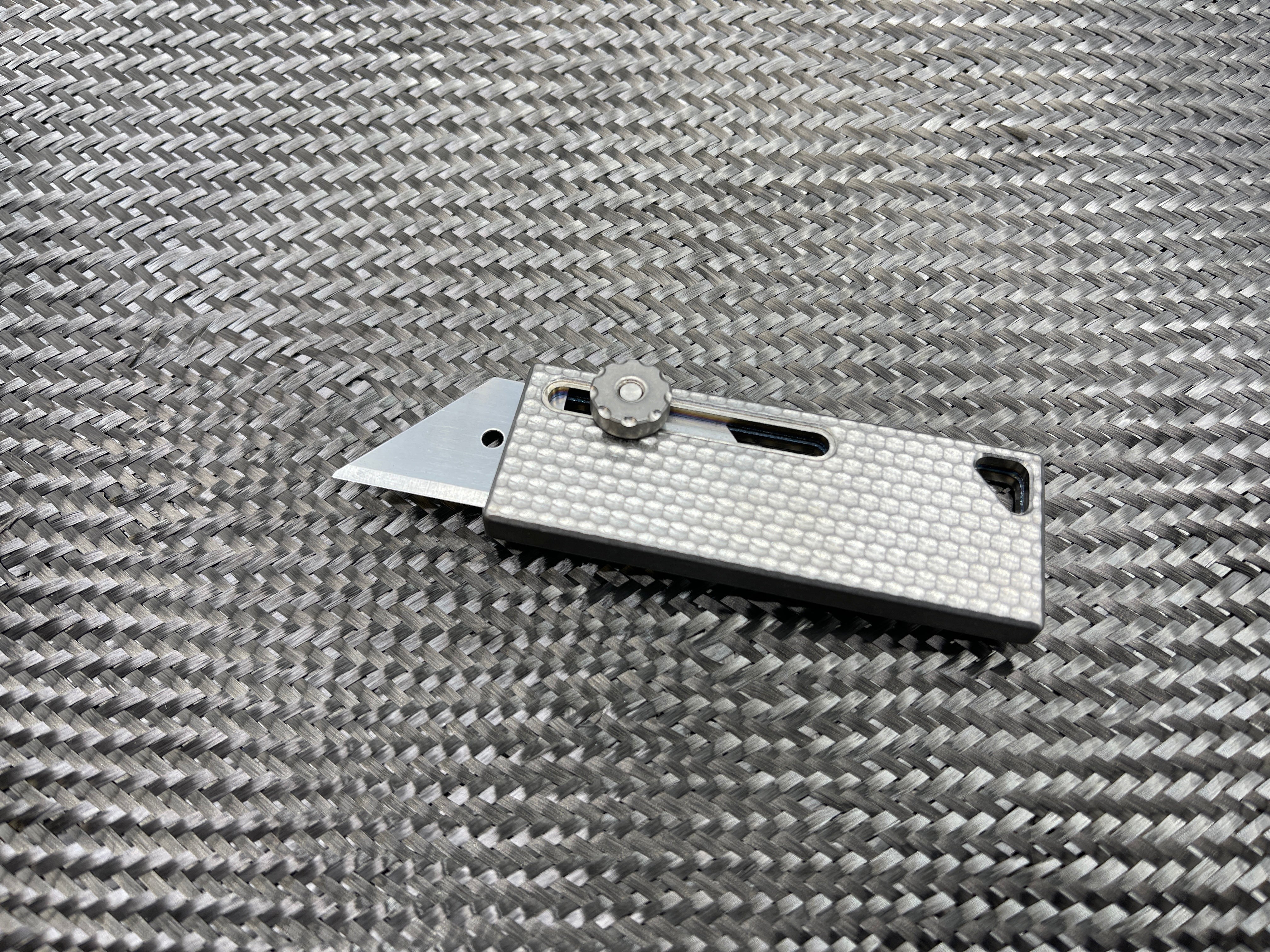 MaxMadCo Design - Titanium - Utility Blade Knife - Gen 2