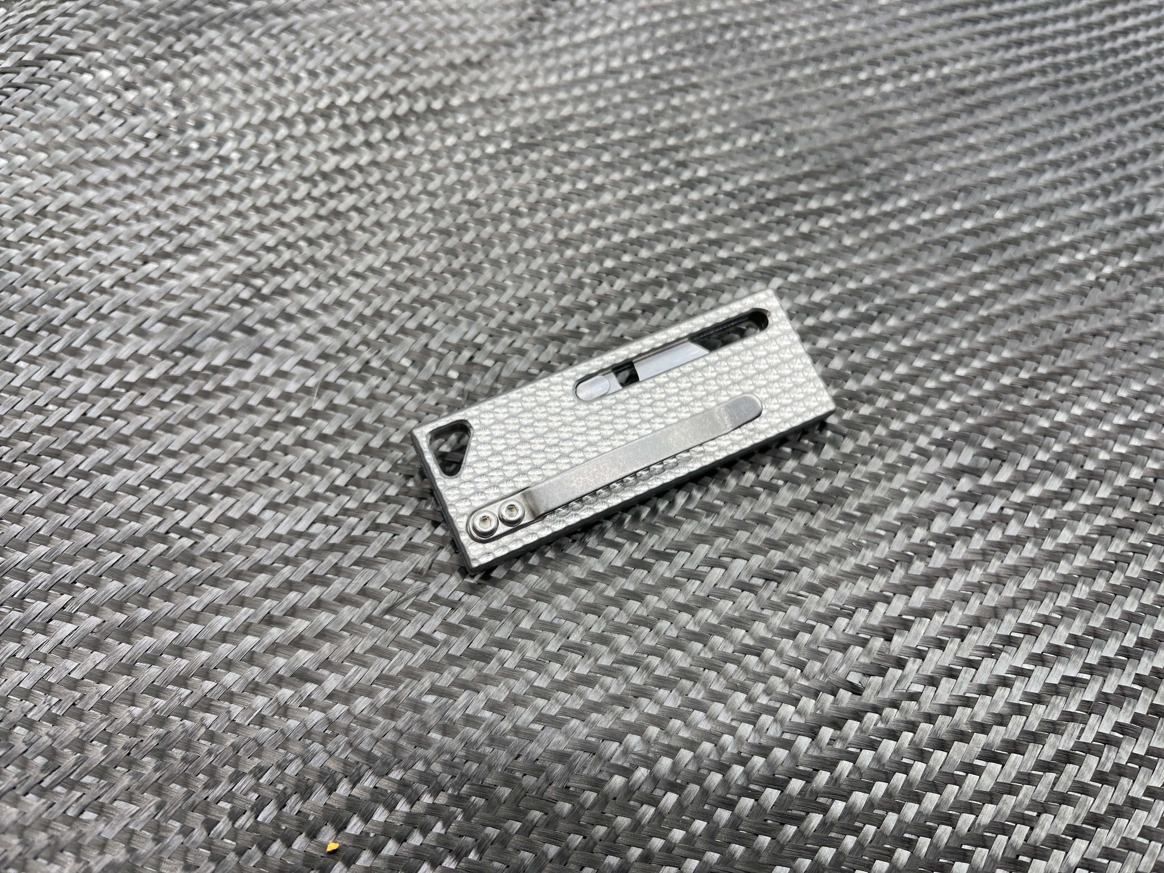 MaxMadCo Design - Titanium - Utility Blade Knife - Gen 2