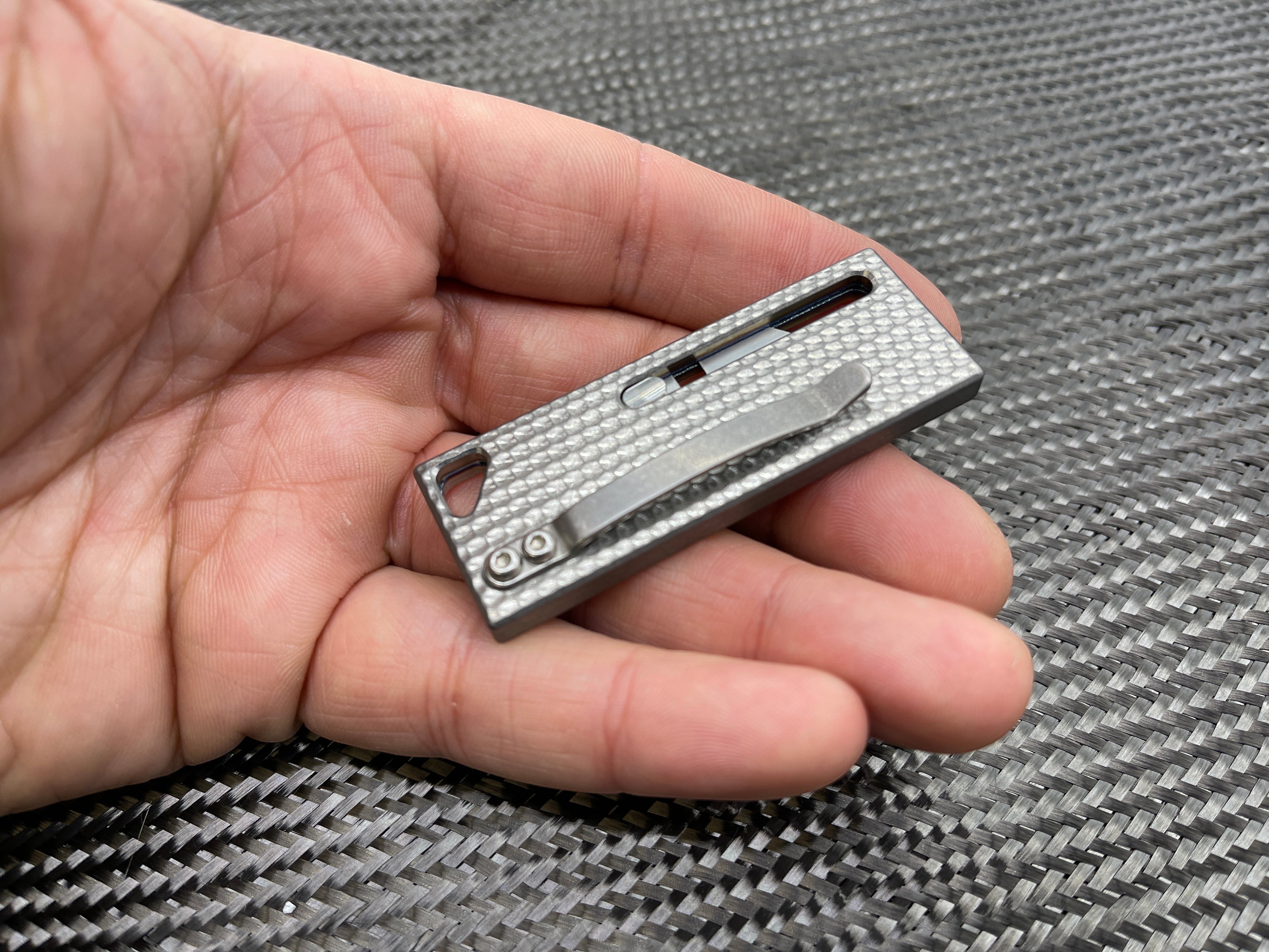 MaxMadCo Design - Titanium - Utility Blade Knife - Gen 2
