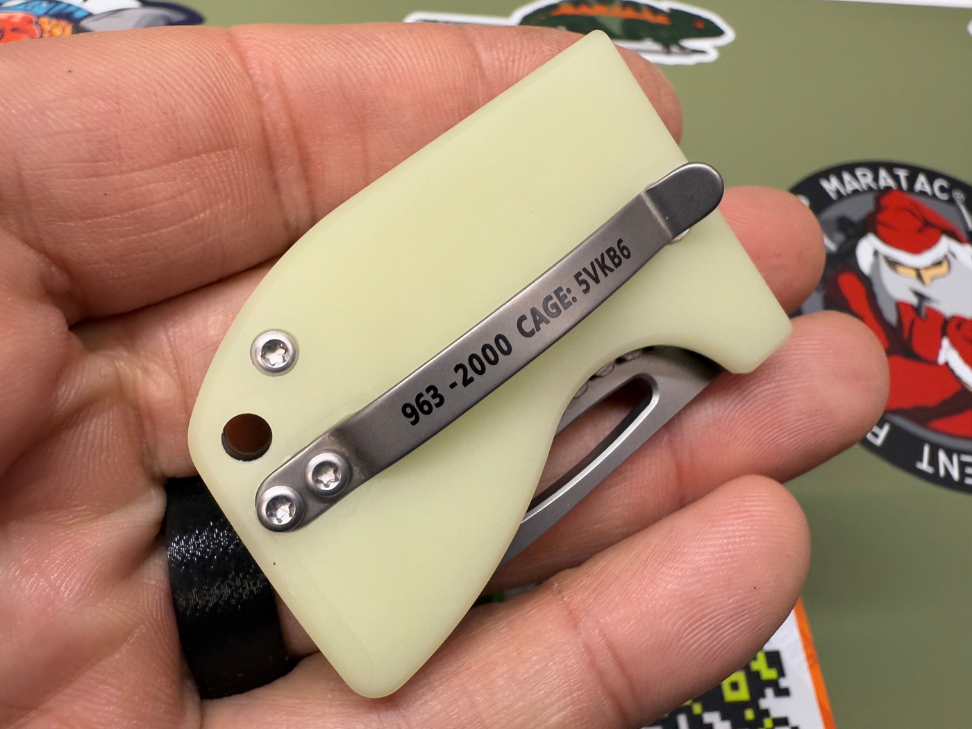 D2 Stub 2.0 Knife - Titanium Frame Lock & (( UGM GLOW )) by Maratac®