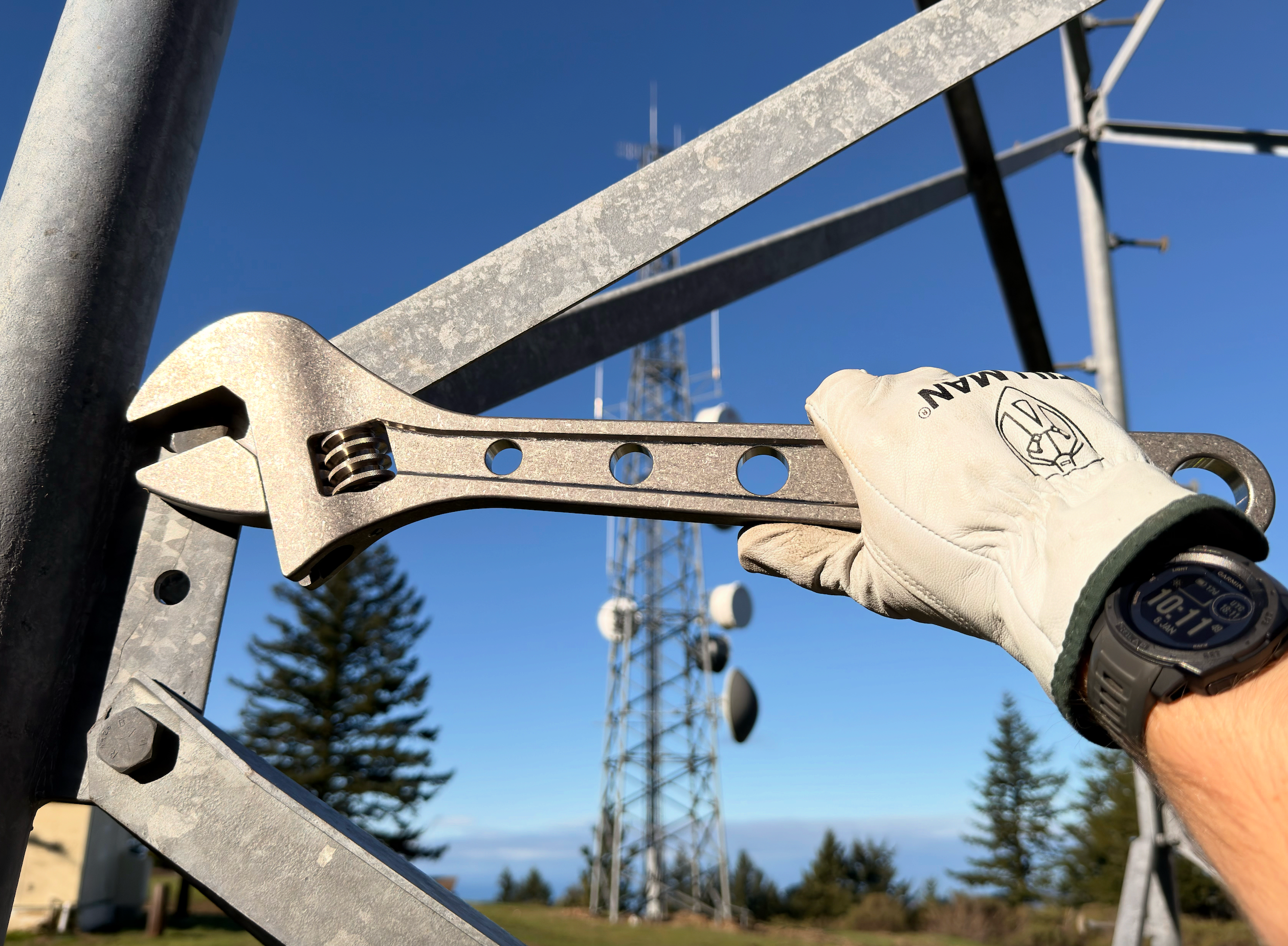 18 Inch - Titanium Adjustable Wrench - ( NSN Pending )  ( Worlds Largest ) - 🚨 In Stock! 🚨