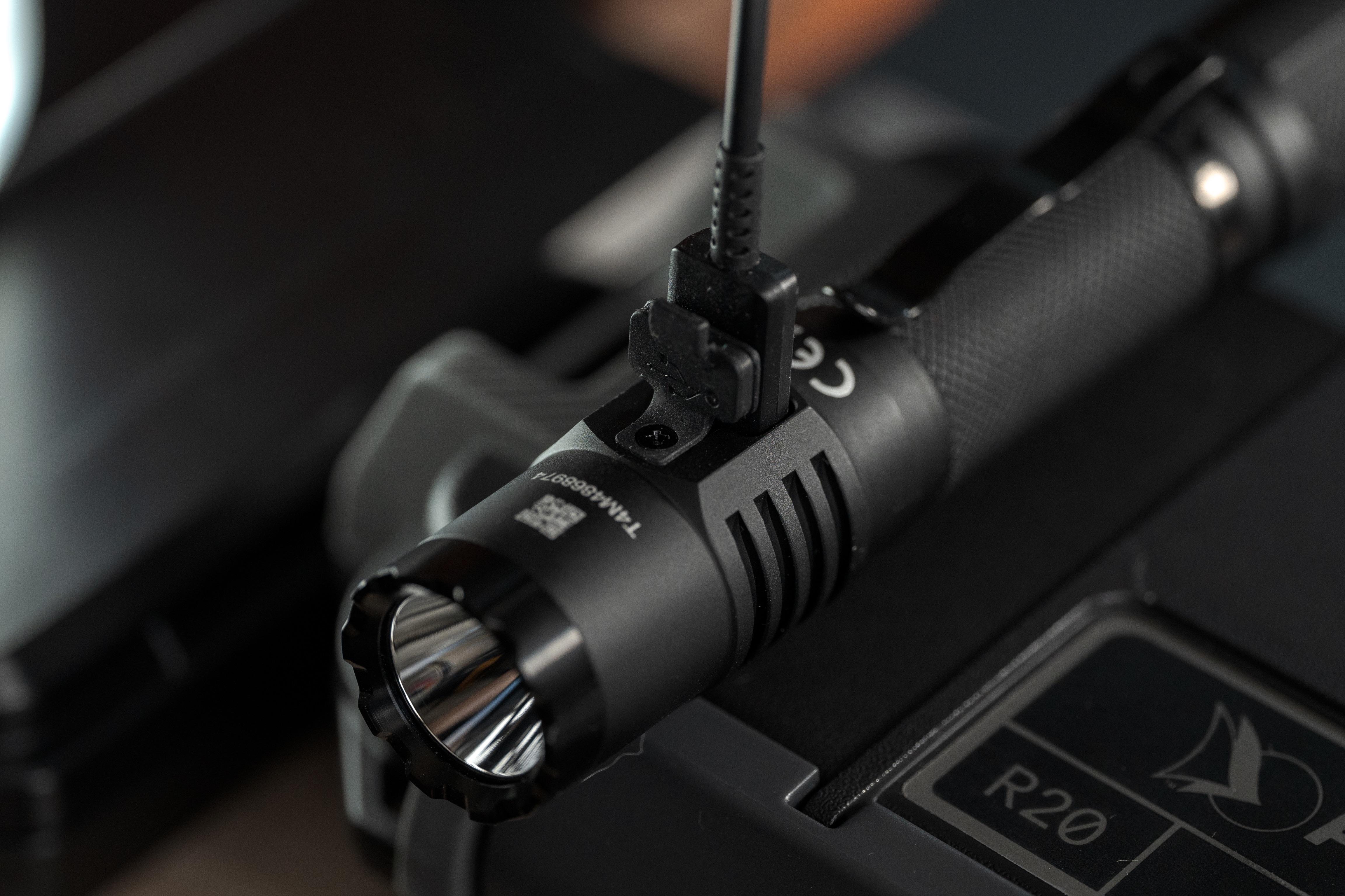 ace rechargeable flashlight T35 CRTF 18650 Dual Switch Flashlight by Acebeam – CountyComm