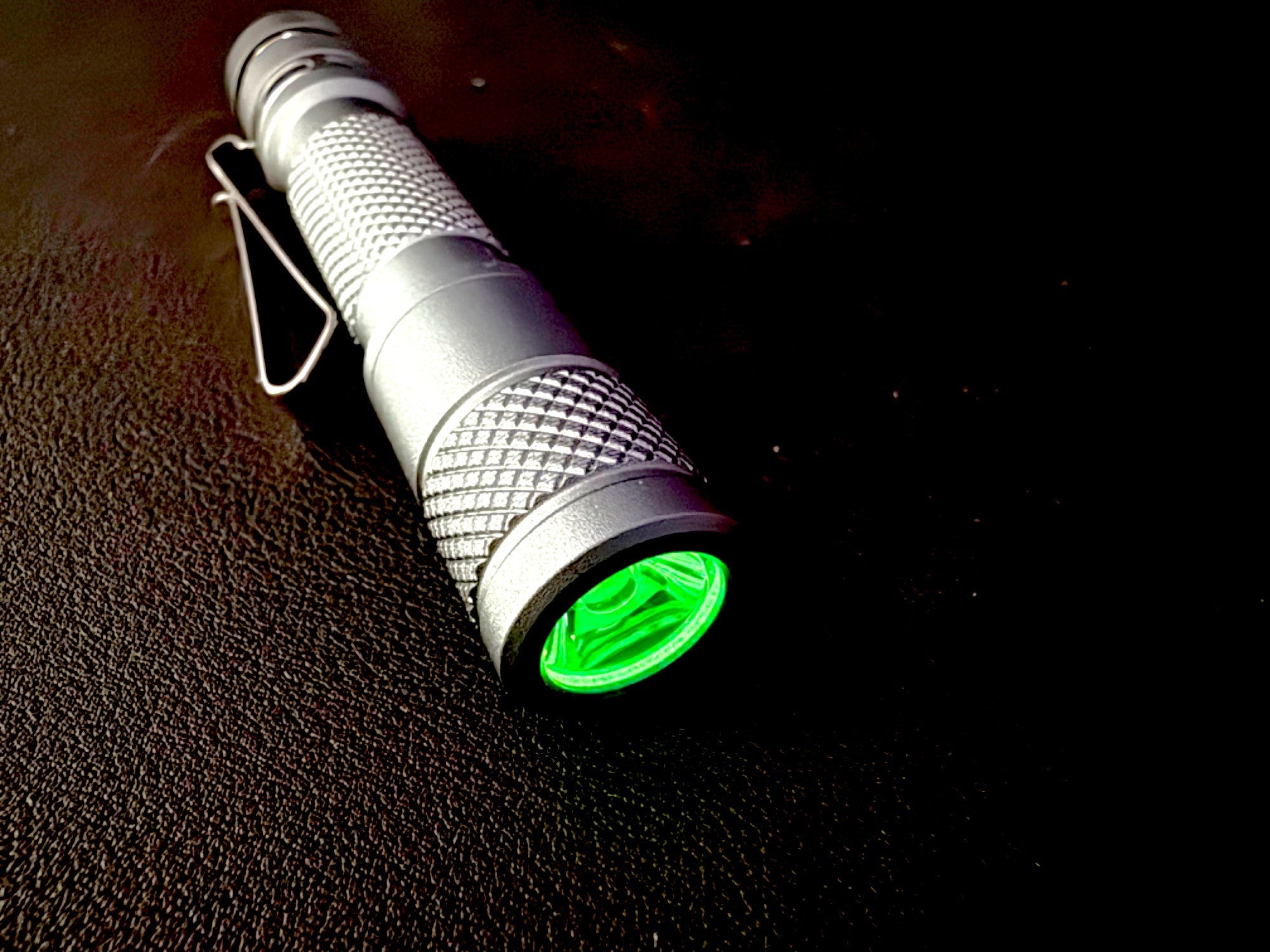 aluminum rechargable mechanic led flashlight AAA/10440 Max - Rear Click