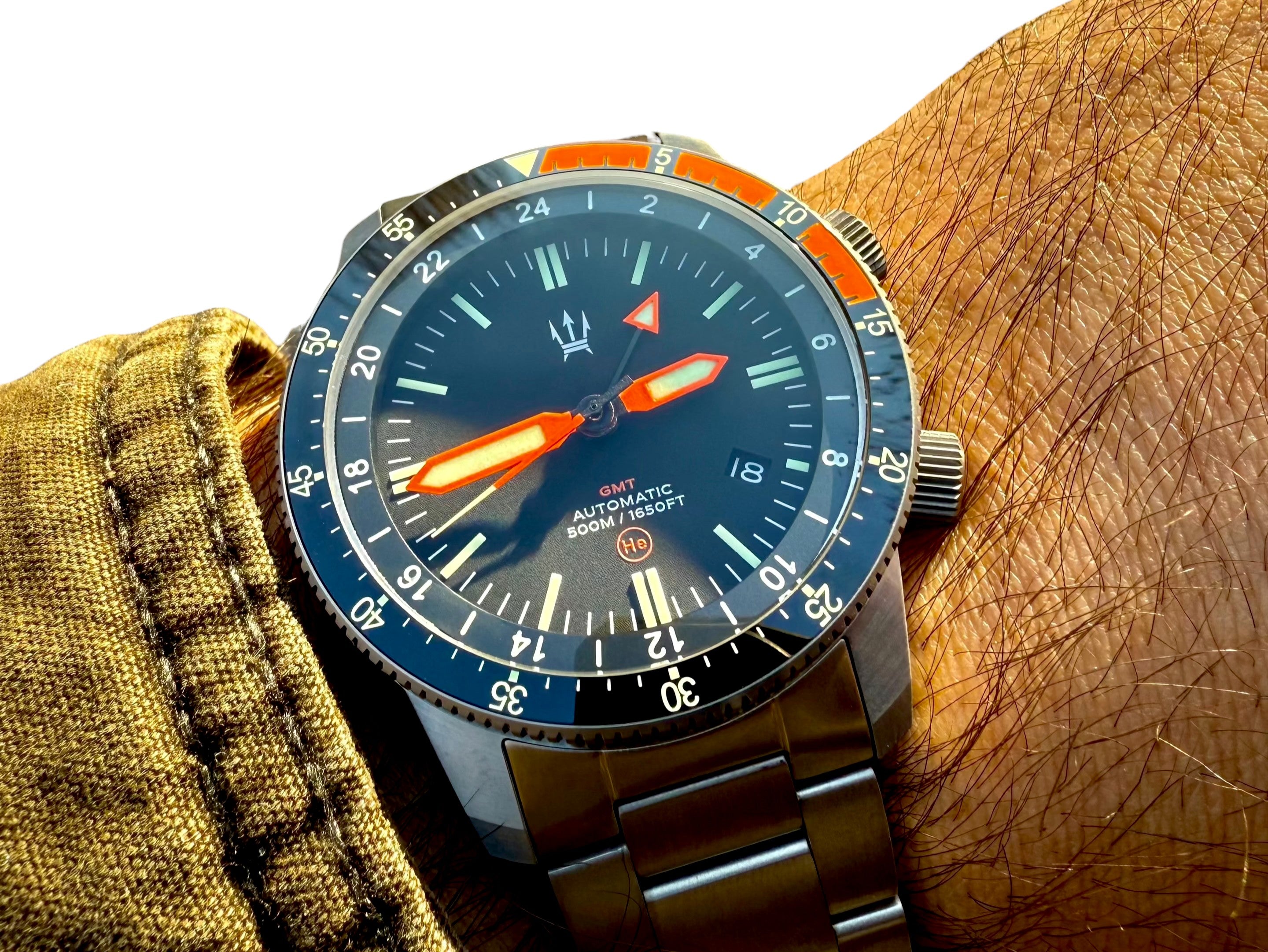 500M Alto Mare 42mm 9075 GMT - Titanium Automatic Watch - by Maratac®