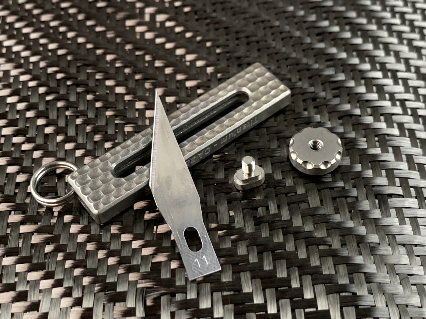 Slide Lock Titanium Craft Knife + Spare Blades + Blade Cap Rev ( 2.0 ) - CountyComm