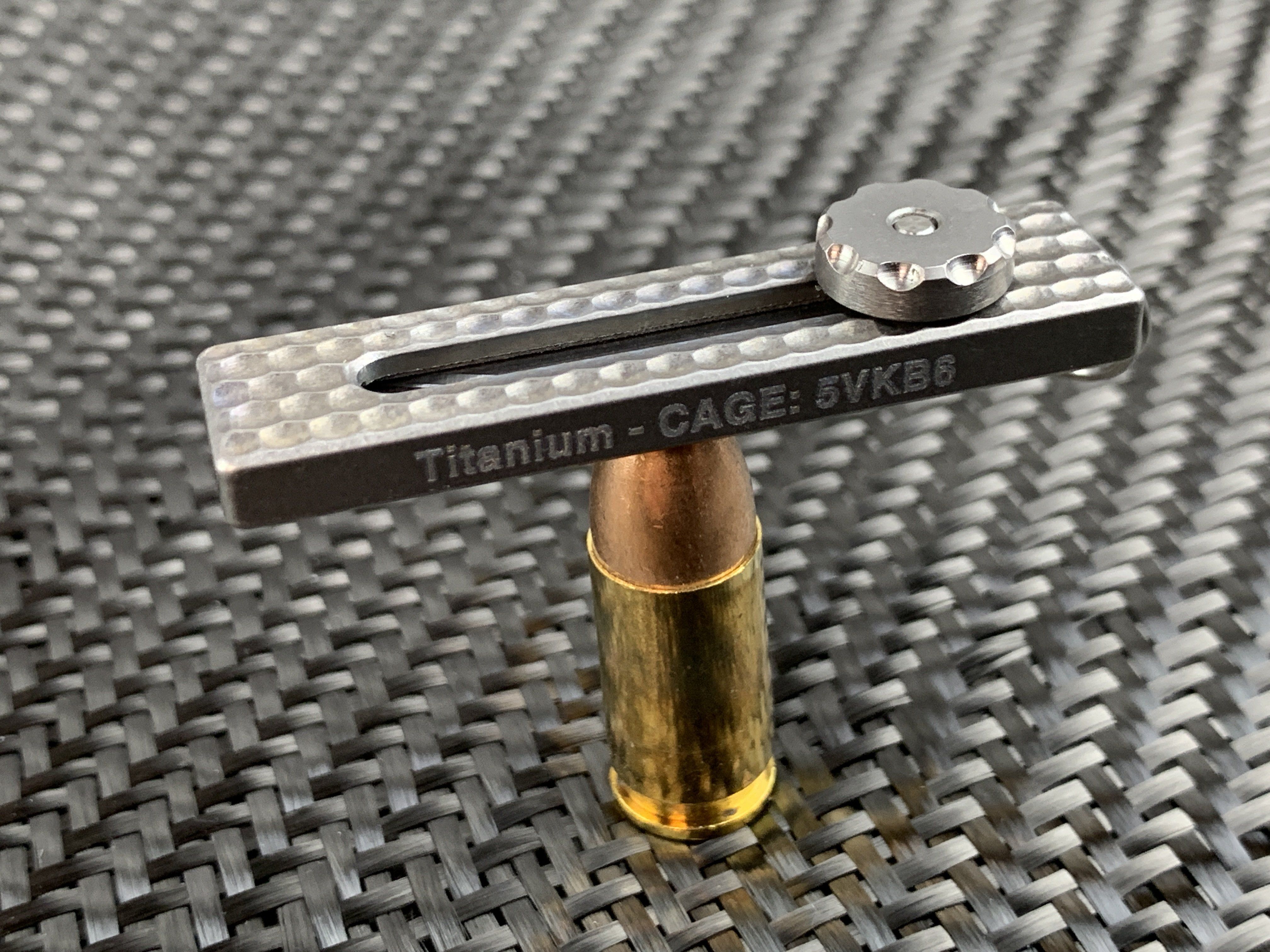 CountyComm Ti-Grip Precision Hobby Knife Titanium w/ 16 blades - REC