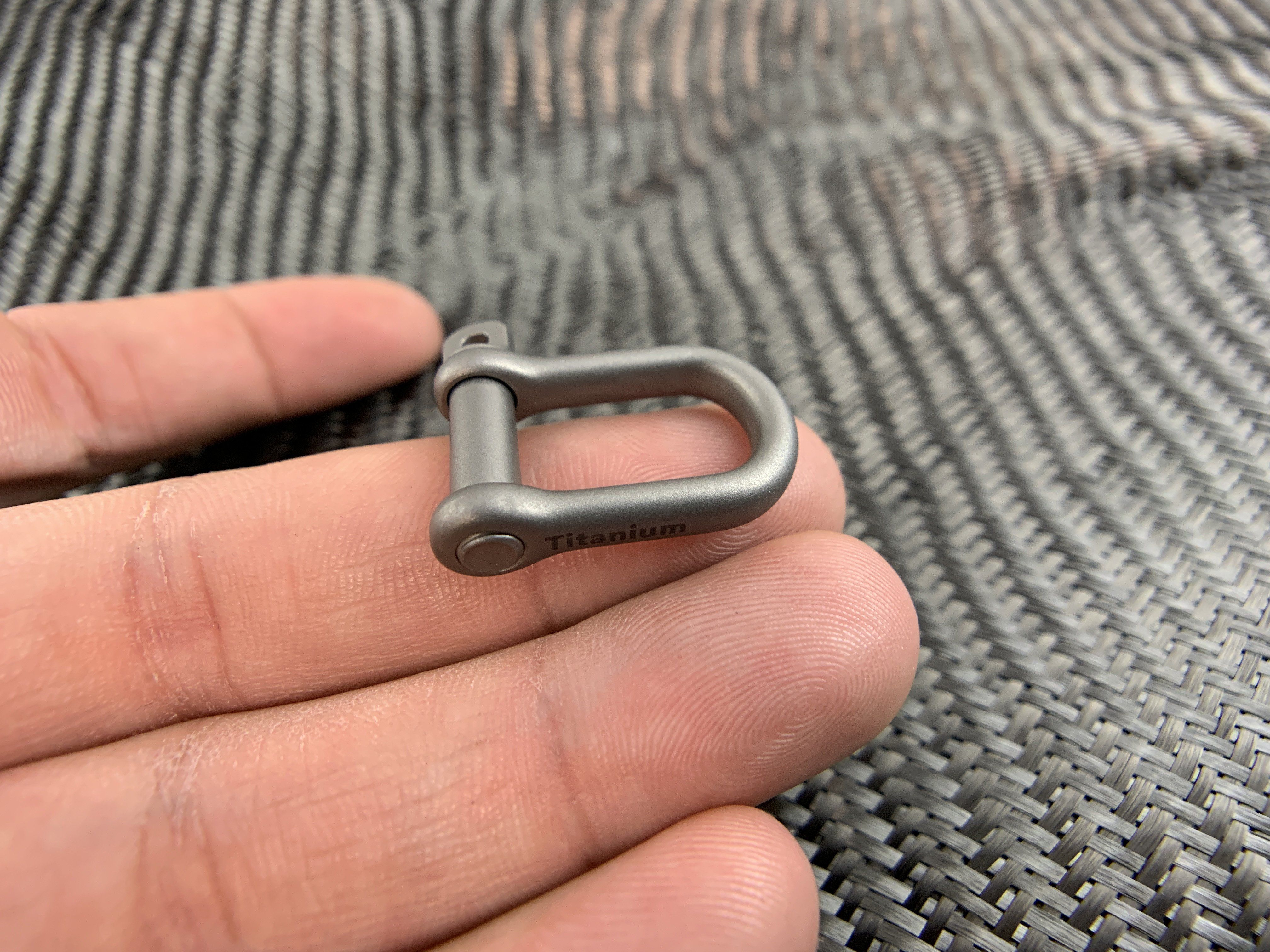 Titanium Gyve Rigging Shackle – CountyComm