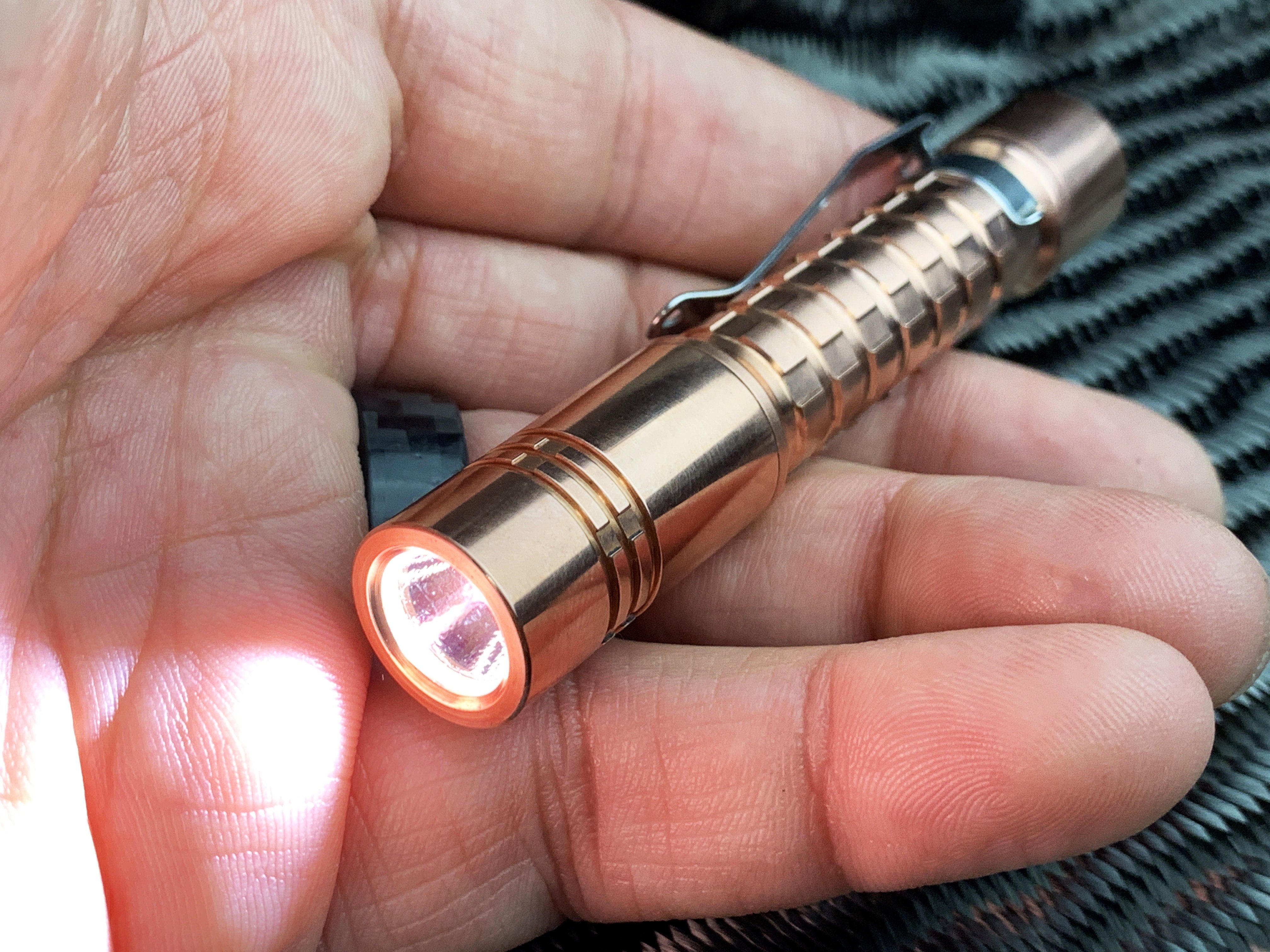 ReyLight Copper AAA/10440 Kit + Battery + Smart Charger - CountyComm