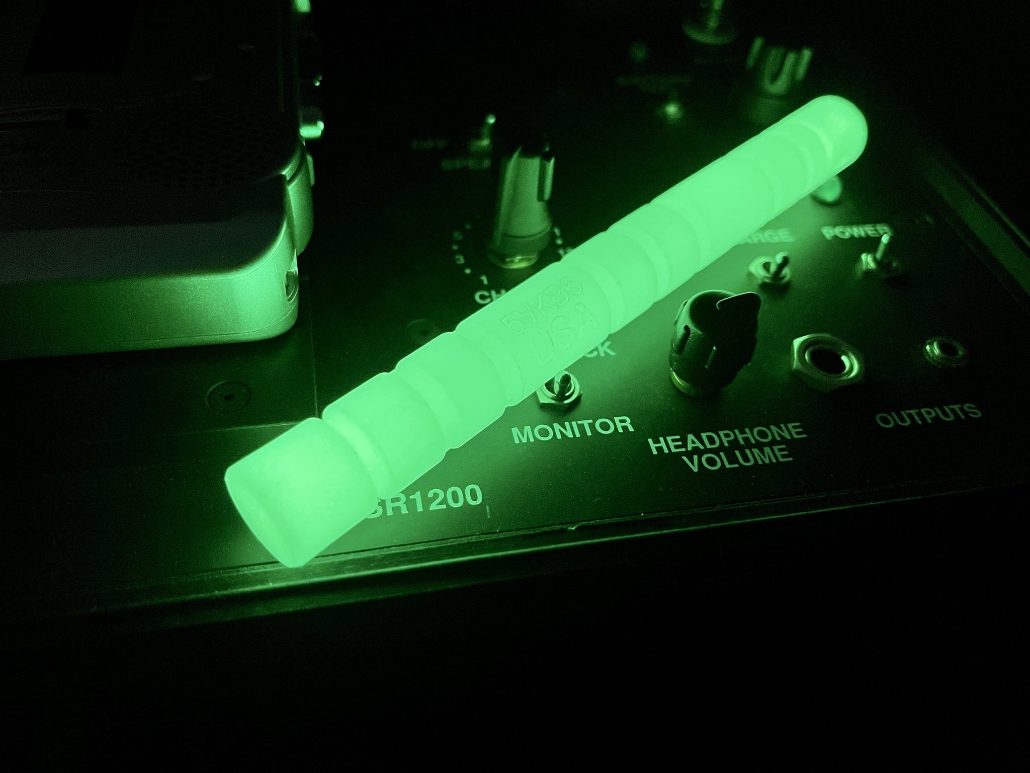 Glow Baton UGM - Kubaton – CountyComm