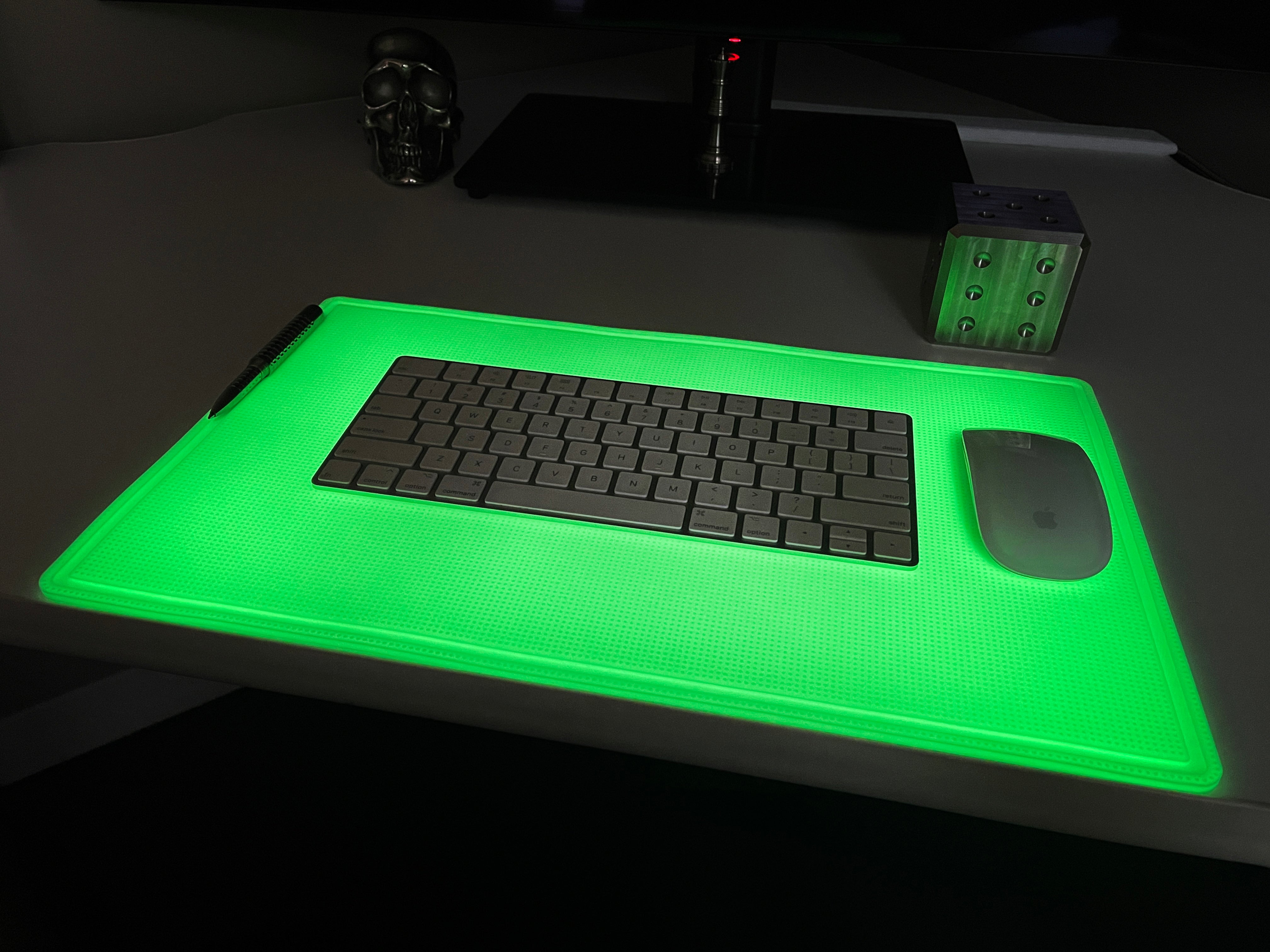 Glow - Awesome Roll Up - Non Slip Project Mat