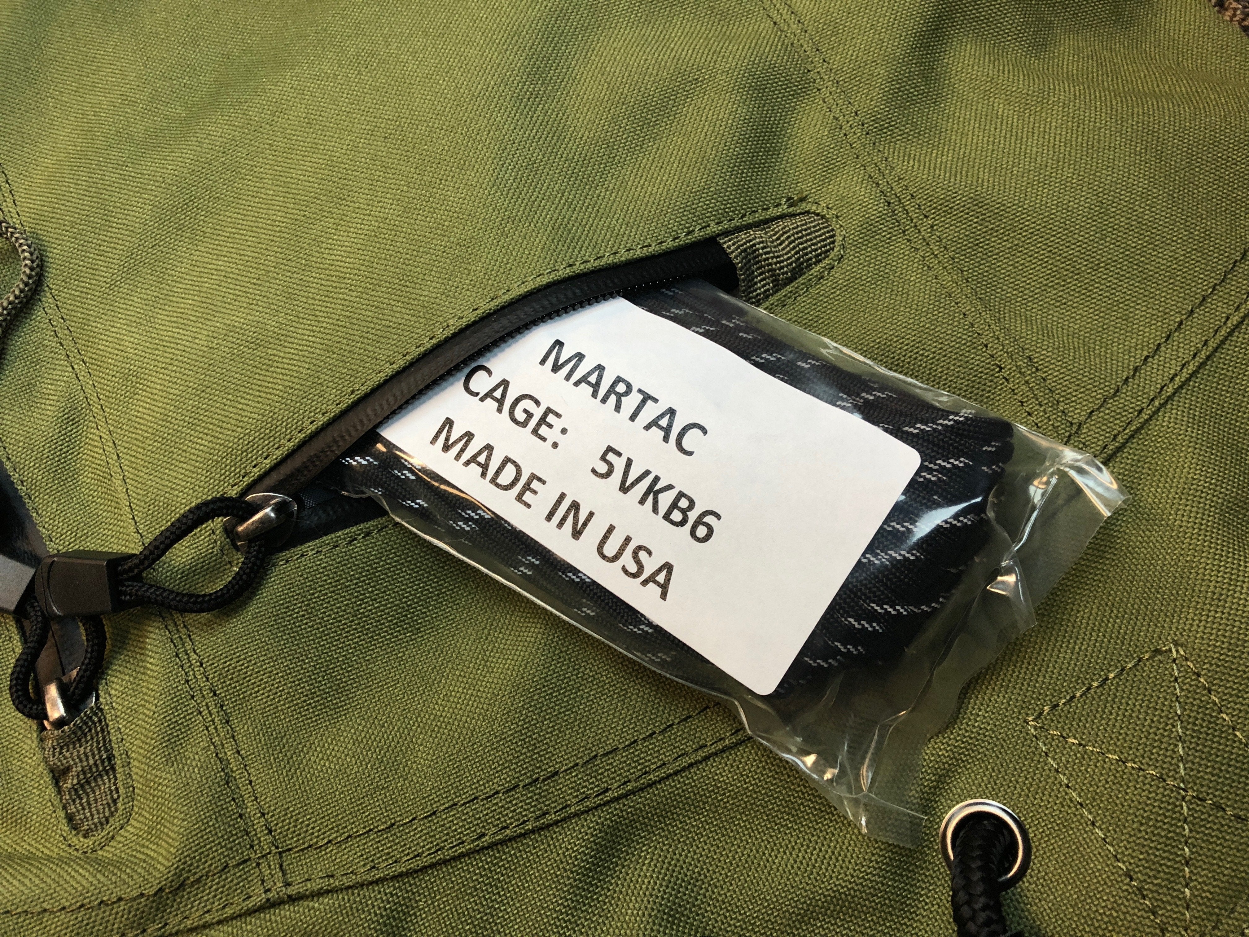 Triple Tracer Reflective 550 Para Cord - 50 Feet - CountyComm