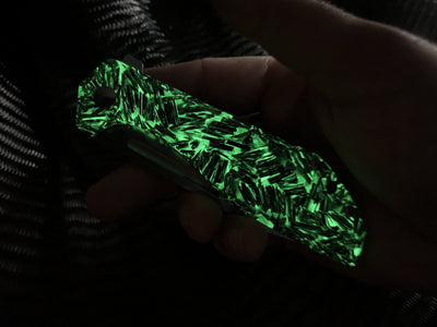 Glow - Boker Stout Commander -  Shredded Carbon Fiber Knife - CountyComm