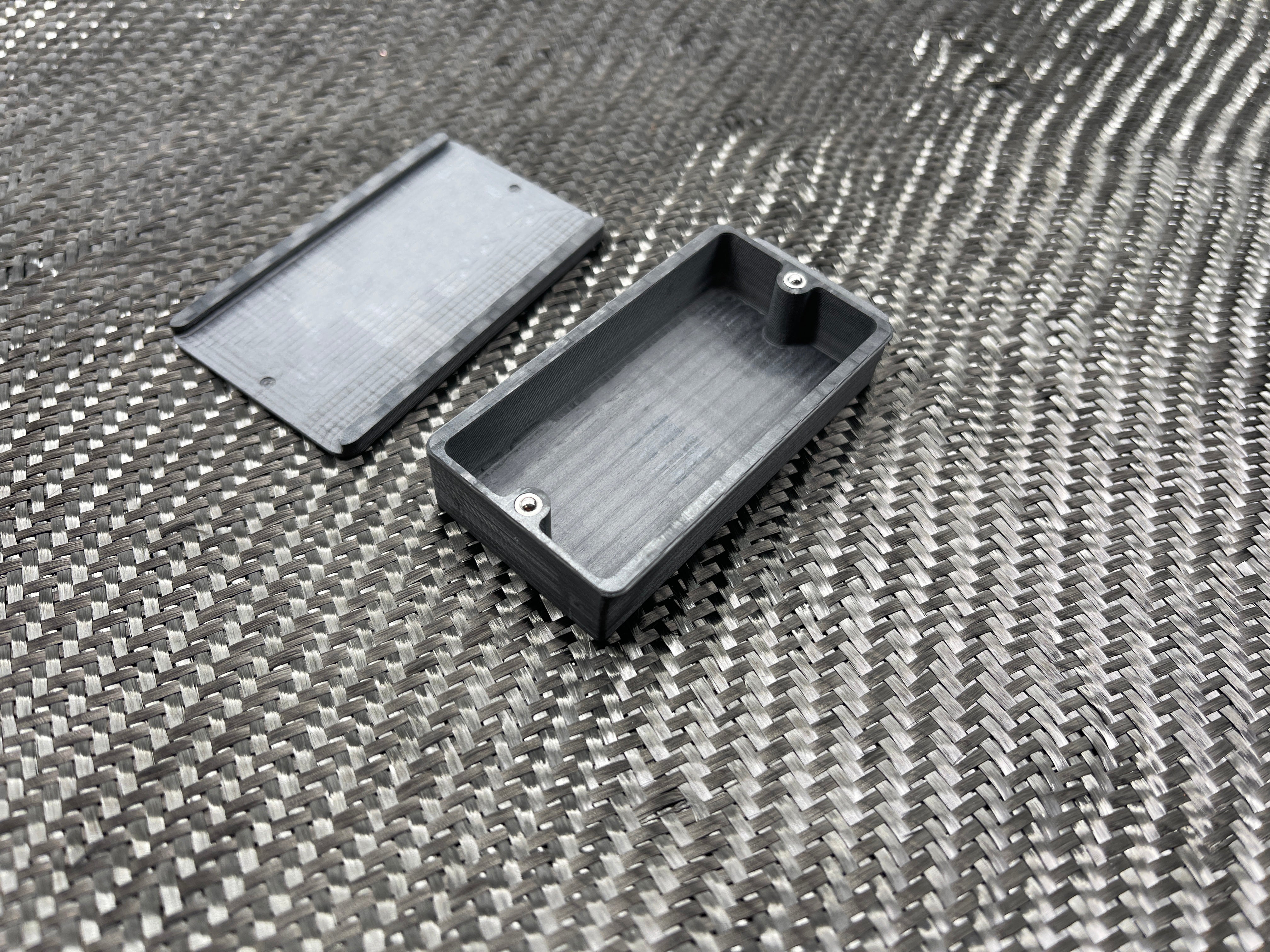 Carbon Fiber Pocket Strong Box With Loop