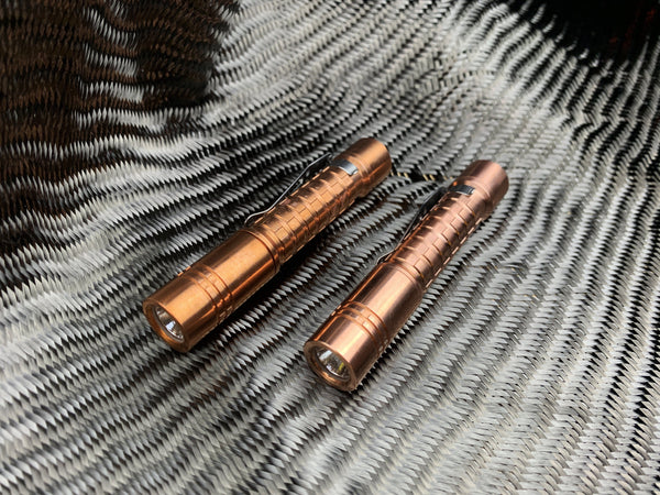 ReyLight Copper AAA/10440 Kit + Battery + Smart Charger - CountyComm