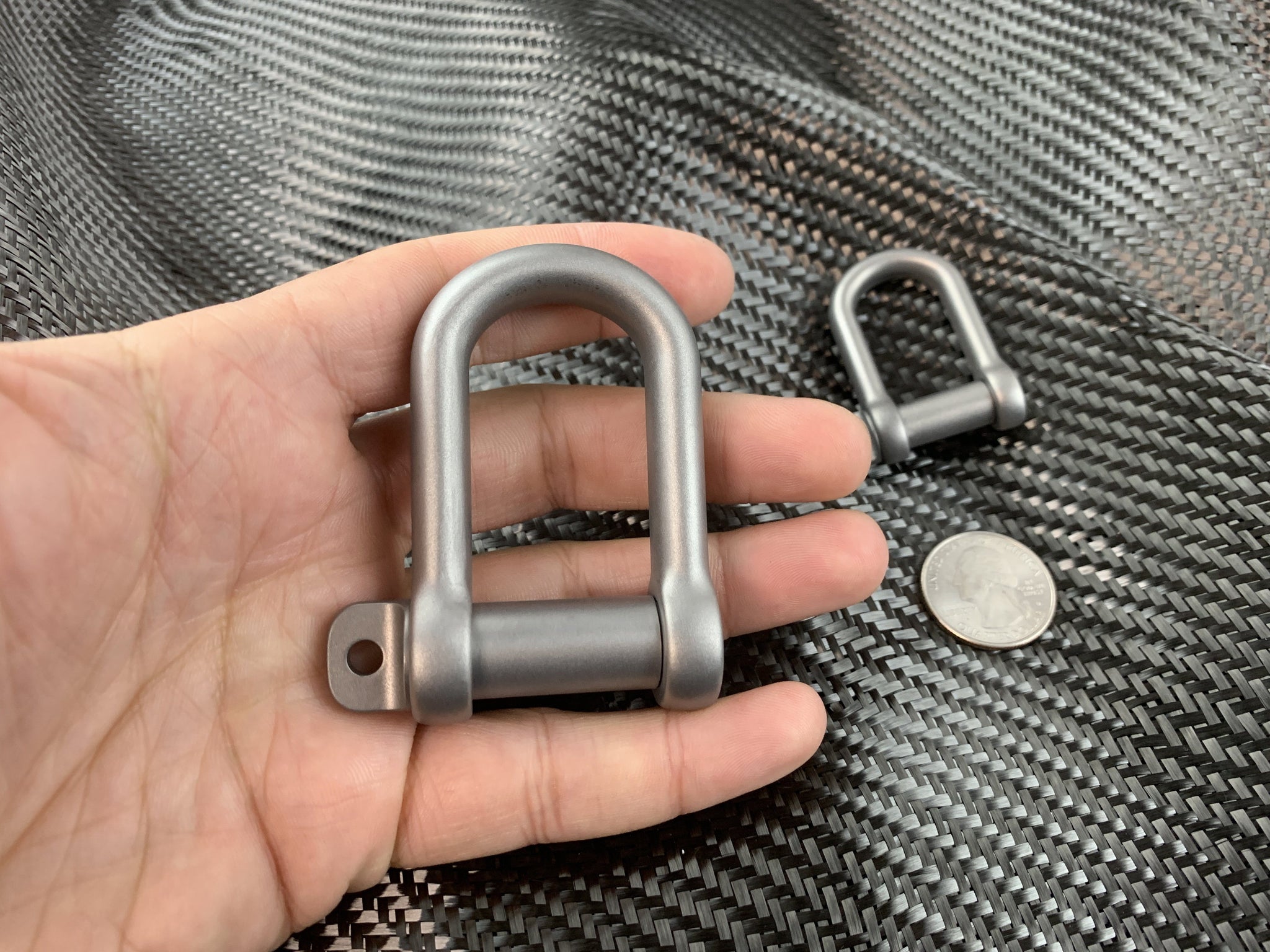 Titanium Gyve Rigging Shackle – CountyComm