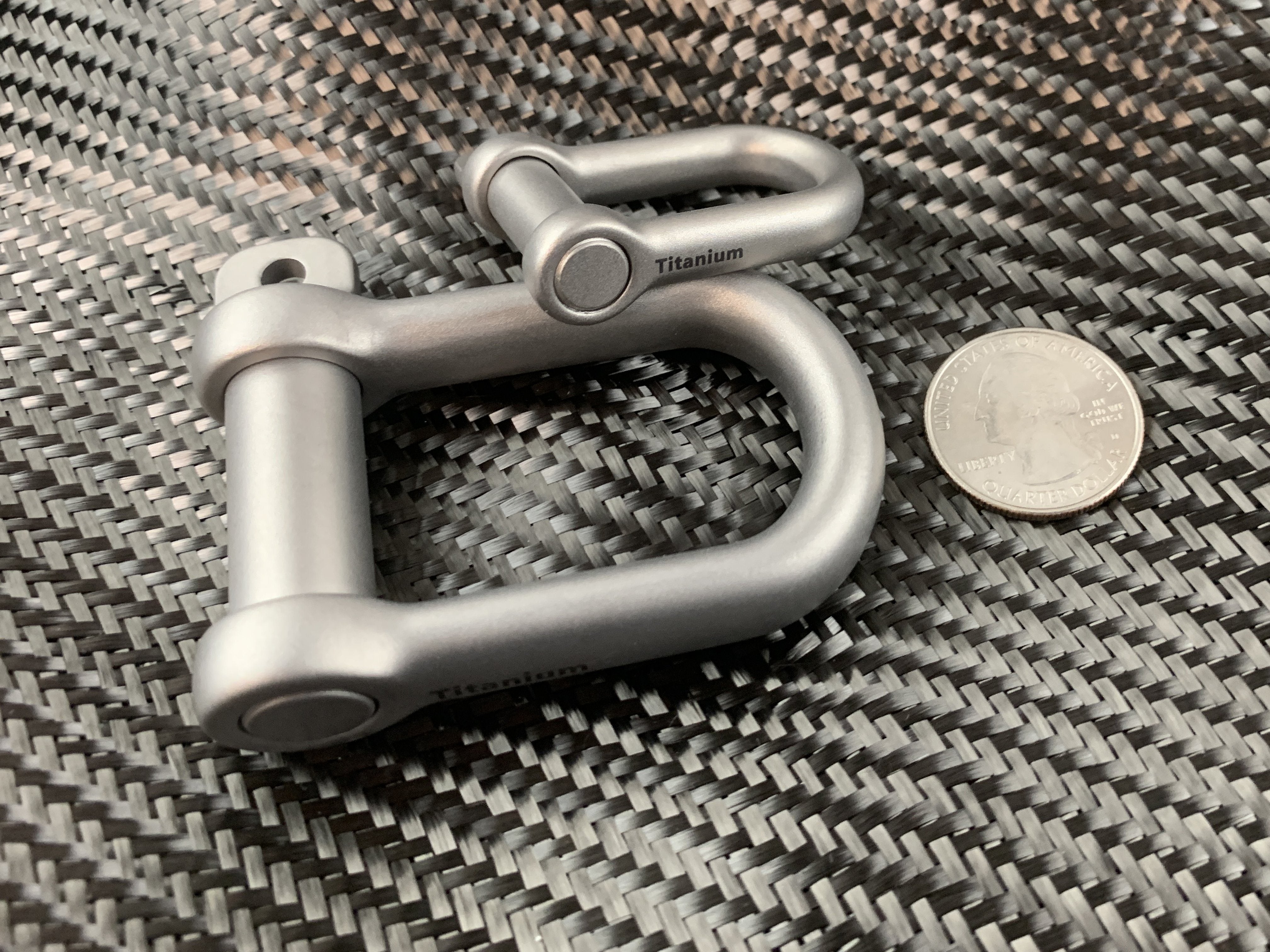 Titanium Gyve Rigging Shackle – CountyComm