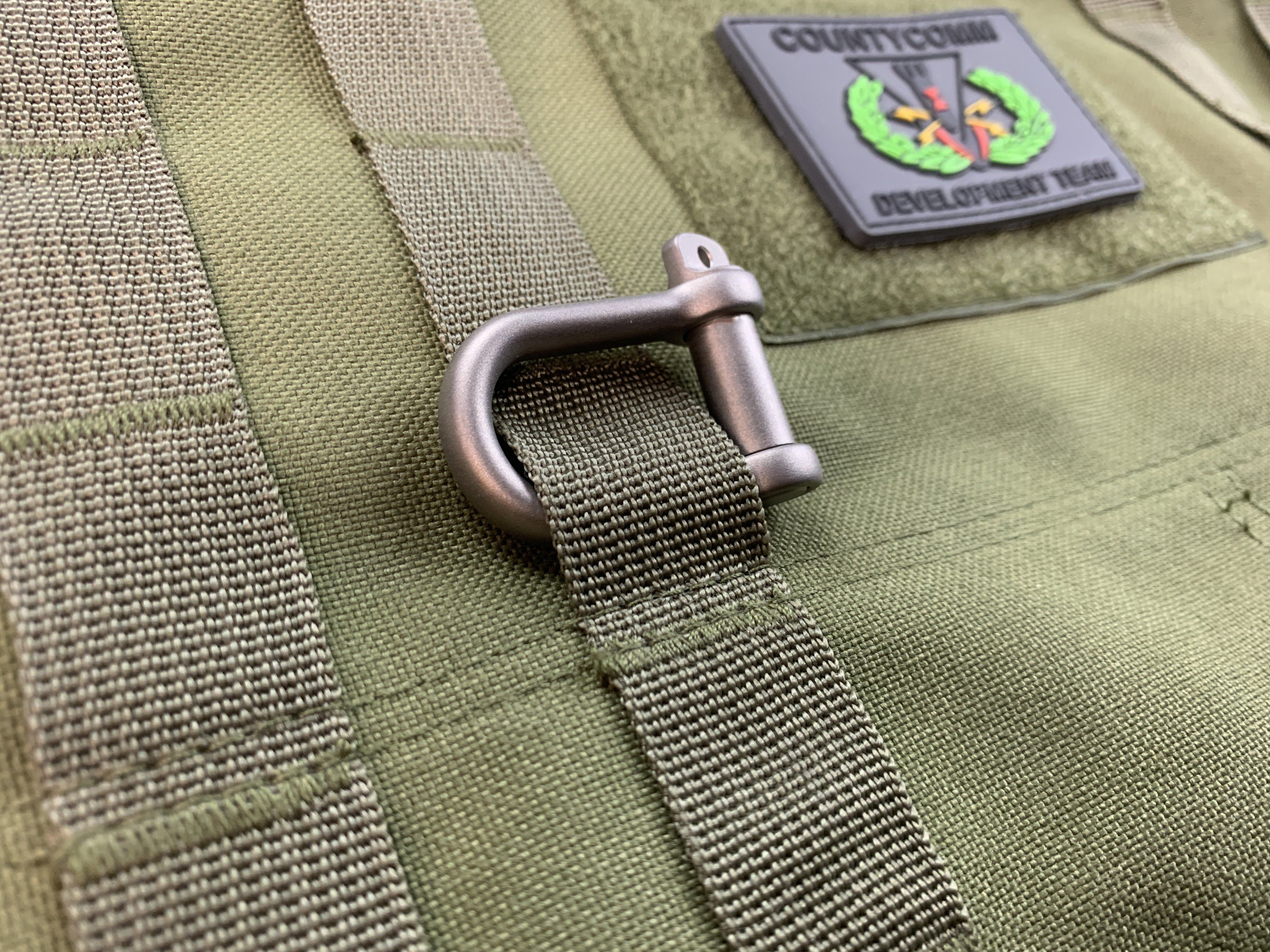 Titanium Gyve Rigging Shackle – CountyComm