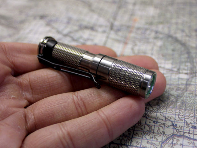 Maratac AAA Titanium Flashlight 限定モデル Maratac