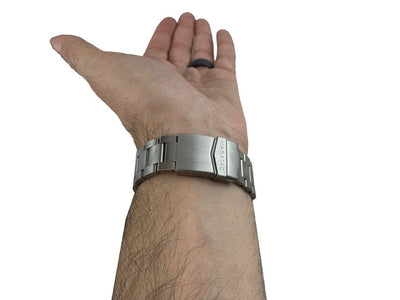 Titanium Bracelets - HELM Watches
